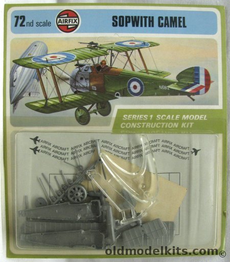 Airfix 1/72 Sopwith Camel - RNAS N6812 Lt. S.D. Cully (Destroyed Zeppelin L53 on August 10 1918) - Blister Pack, 01009-0 plastic model kit